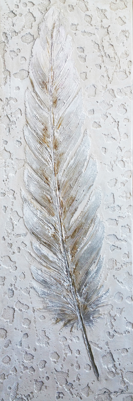 DY038 Wall décor art oil on canvas single feather silver grey tones